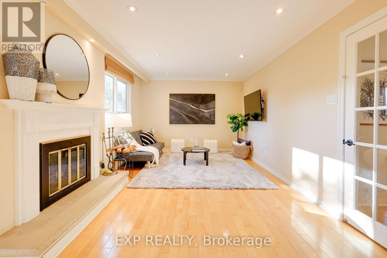 8 Renata Place, Markham, Ontario  L3R 2Y1 - Photo 26 - N12487088