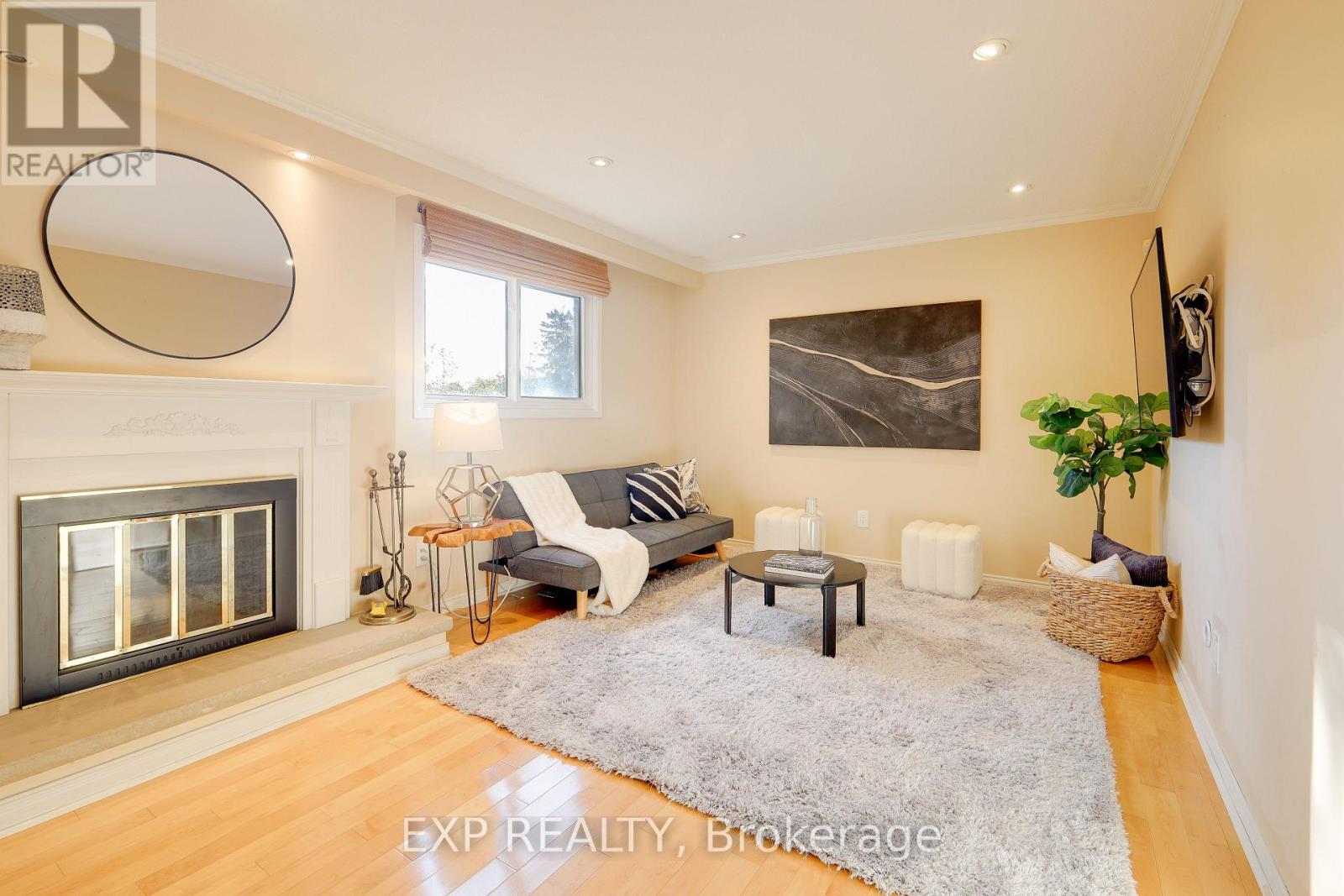 8 Renata Place, Markham, Ontario  L3R 2Y1 - Photo 27 - N12487088