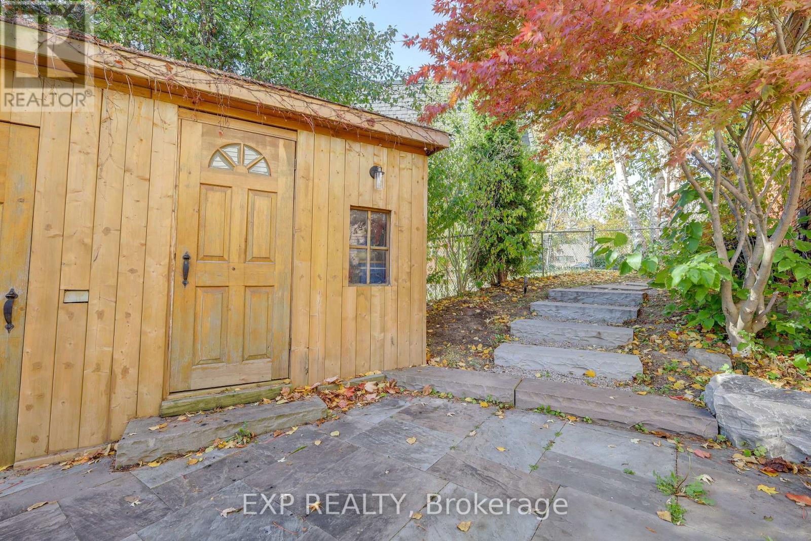 8 Renata Place, Markham, Ontario  L3R 2Y1 - Photo 38 - N12487088