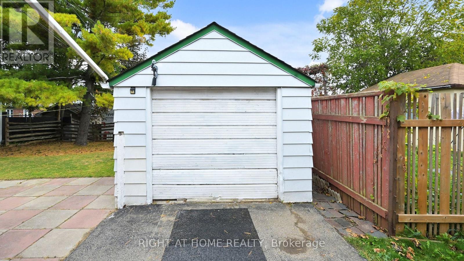 79 Oakes Avenue, Oshawa, Ontario  L1G 6C5 - Photo 34 - E12462115