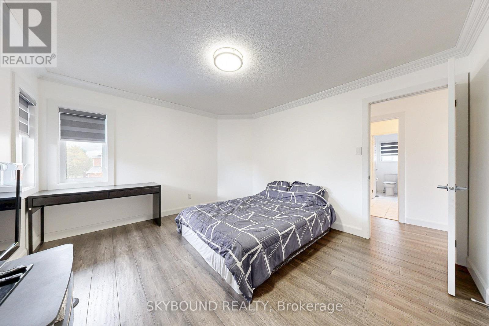 26 Bushberry Road, Brampton, Ontario  L7A 1L3 - Photo 32 - W12487074