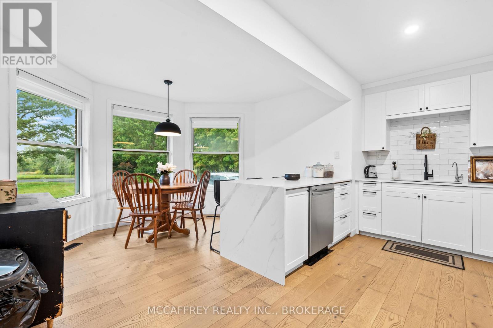 2055 Switzerville Road, Loyalist, Ontario  K7R 3K9 - Photo 10 - X12442768