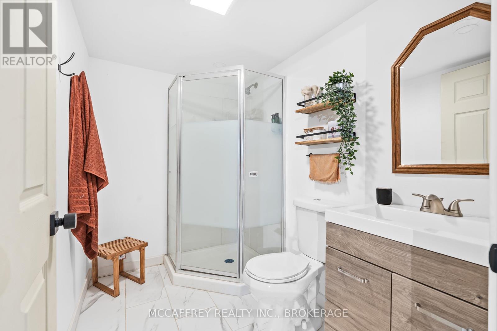 2055 Switzerville Road, Loyalist, Ontario  K7R 3K9 - Photo 35 - X12442768