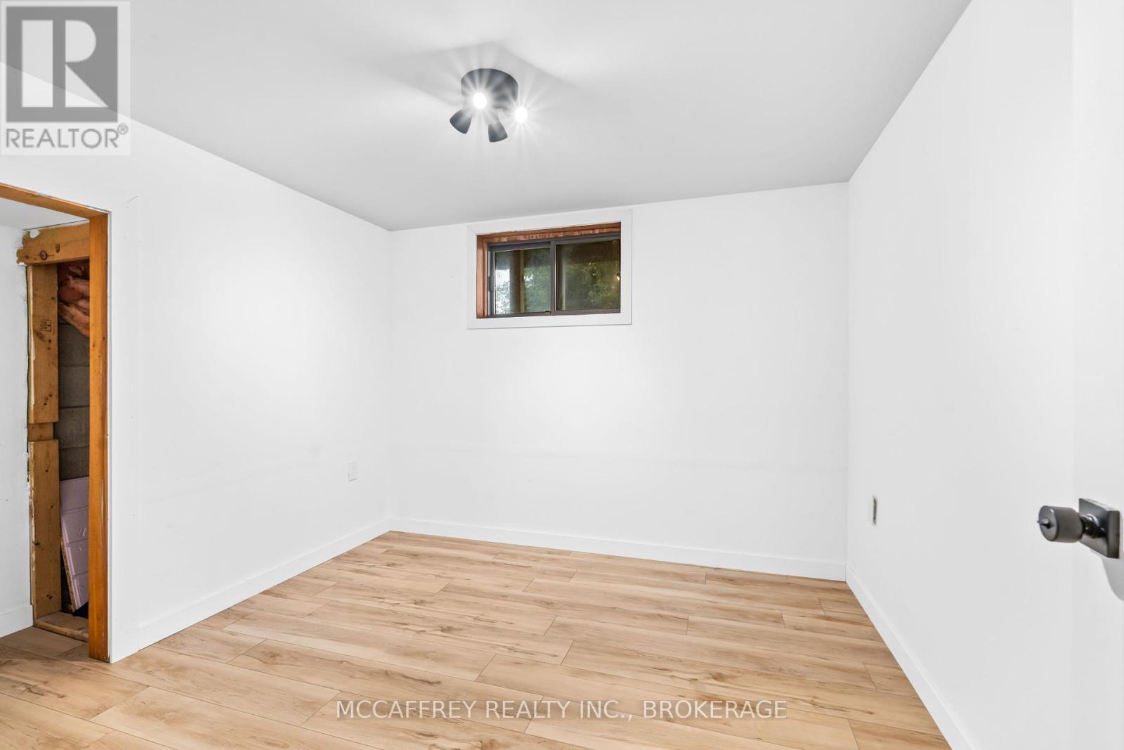 2055 Switzerville Road, Loyalist, Ontario  K7R 3K9 - Photo 36 - X12442768