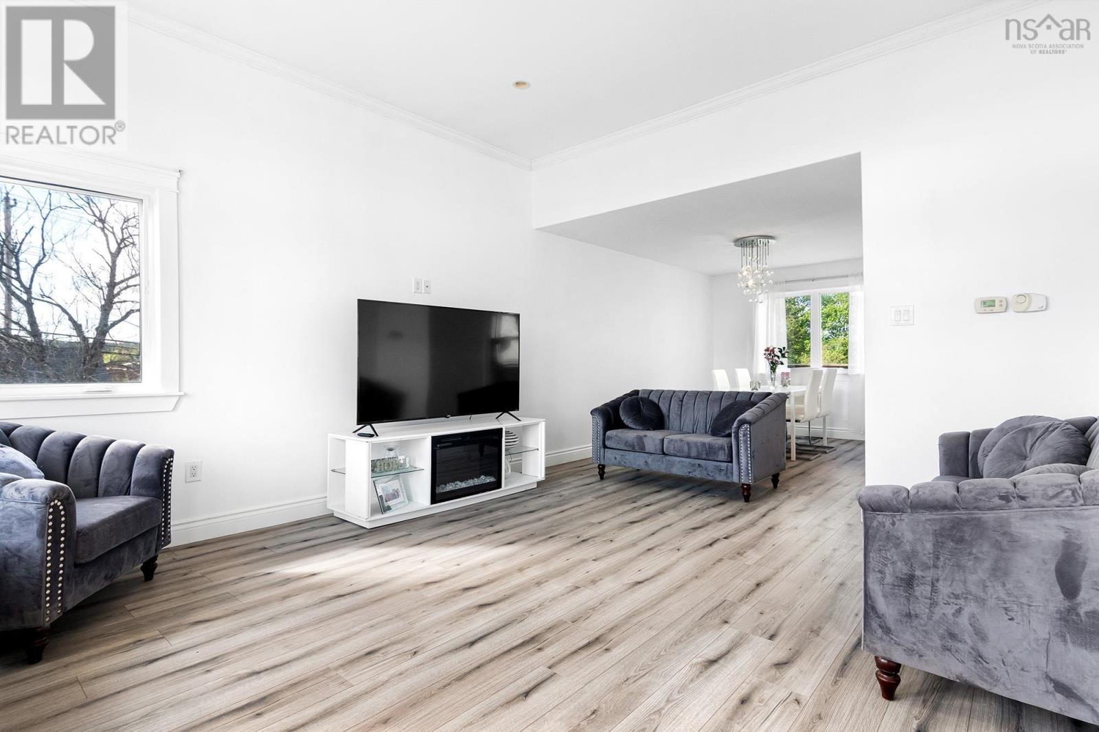 983 Windgate Drive, Beaver Bank, Nova Scotia  B4G 0A7 - Photo 3 - 202512129