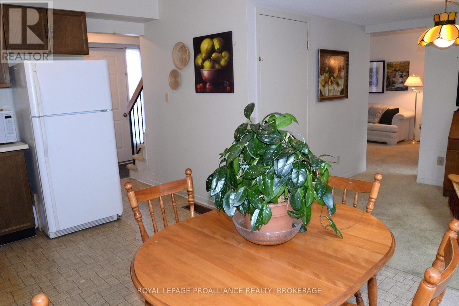 834 Somerset Crescent, Kingston (North Of Taylor-Kidd Blvd), Ontario  K7P 1G5 - Photo 13 - X12487094