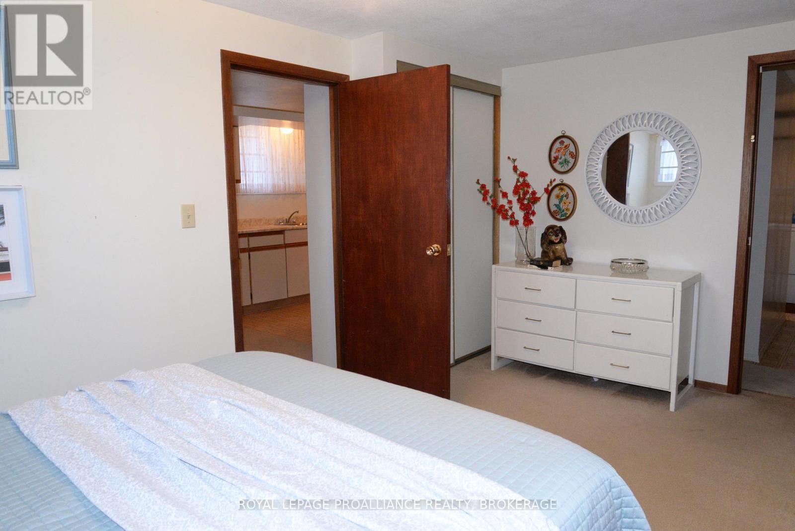 834 Somerset Crescent, Kingston (North Of Taylor-Kidd Blvd), Ontario  K7P 1G5 - Photo 34 - X12487094