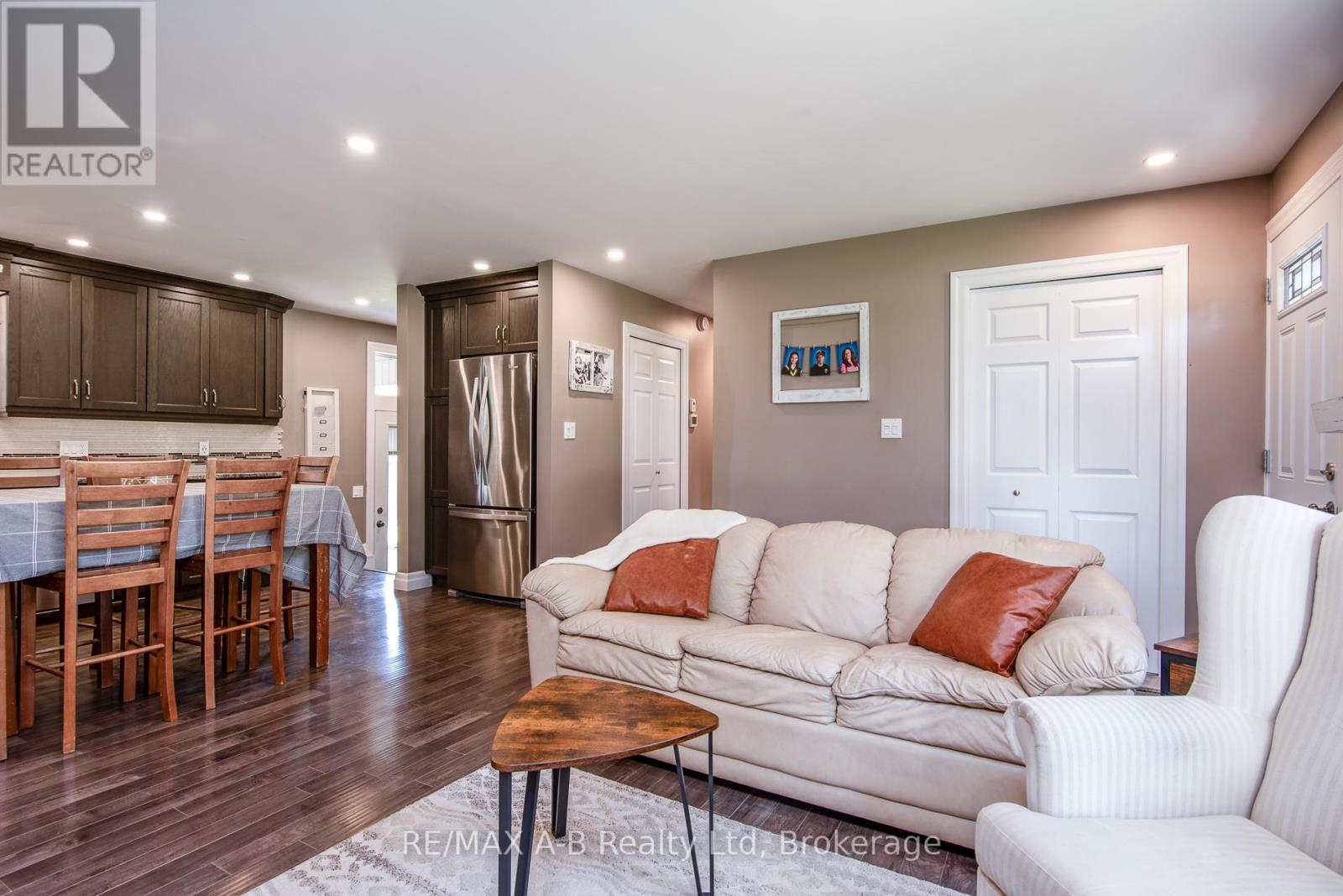 3972 Burns Street, Perth East, Ontario  N0B 2P0 - Photo 16 - X12487097