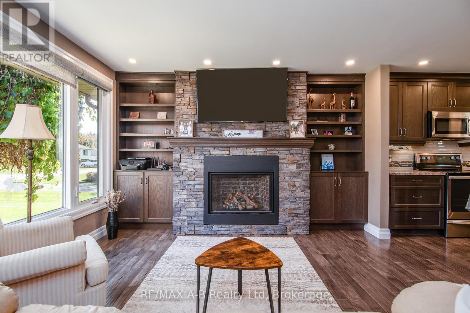 3972 Burns Street, Perth East, Ontario  N0B 2P0 - Photo 18 - X12487097