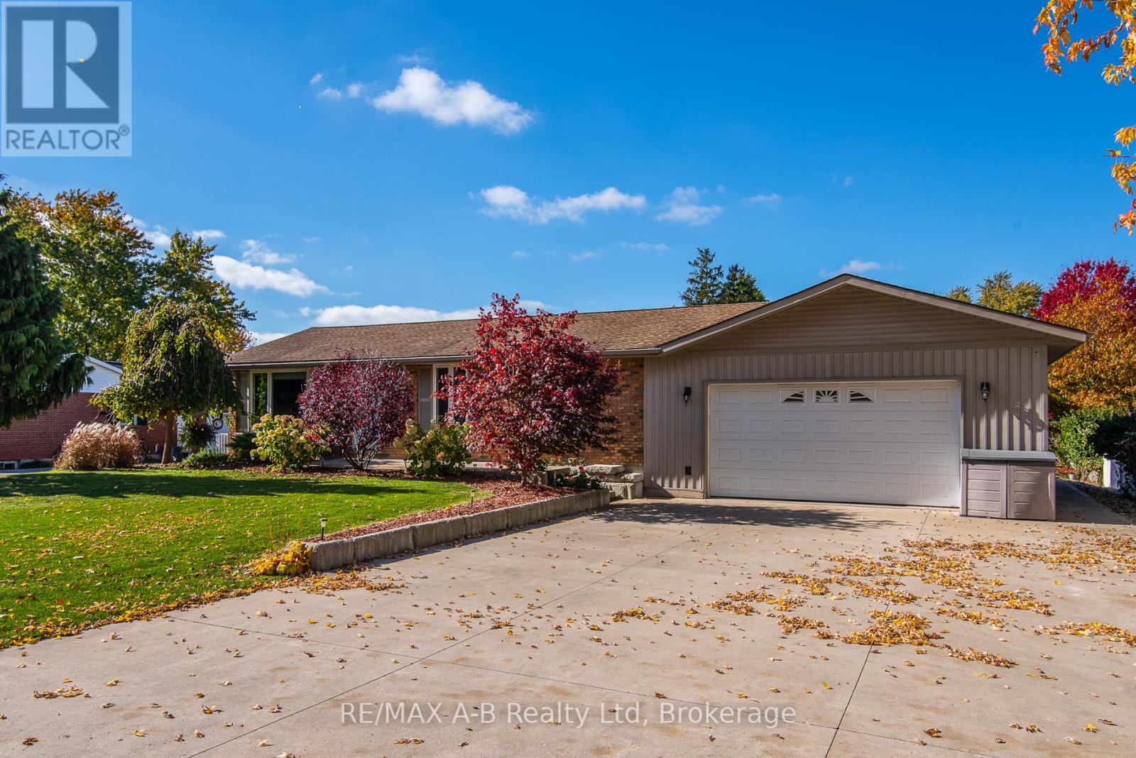 3972 Burns Street, Perth East, Ontario  N0B 2P0 - Photo 2 - X12487097