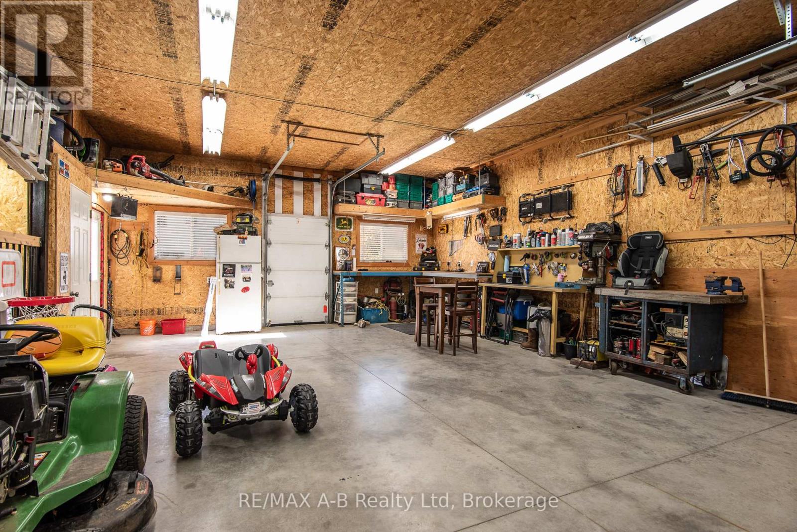 3972 Burns Street, Perth East, Ontario  N0B 2P0 - Photo 45 - X12487097