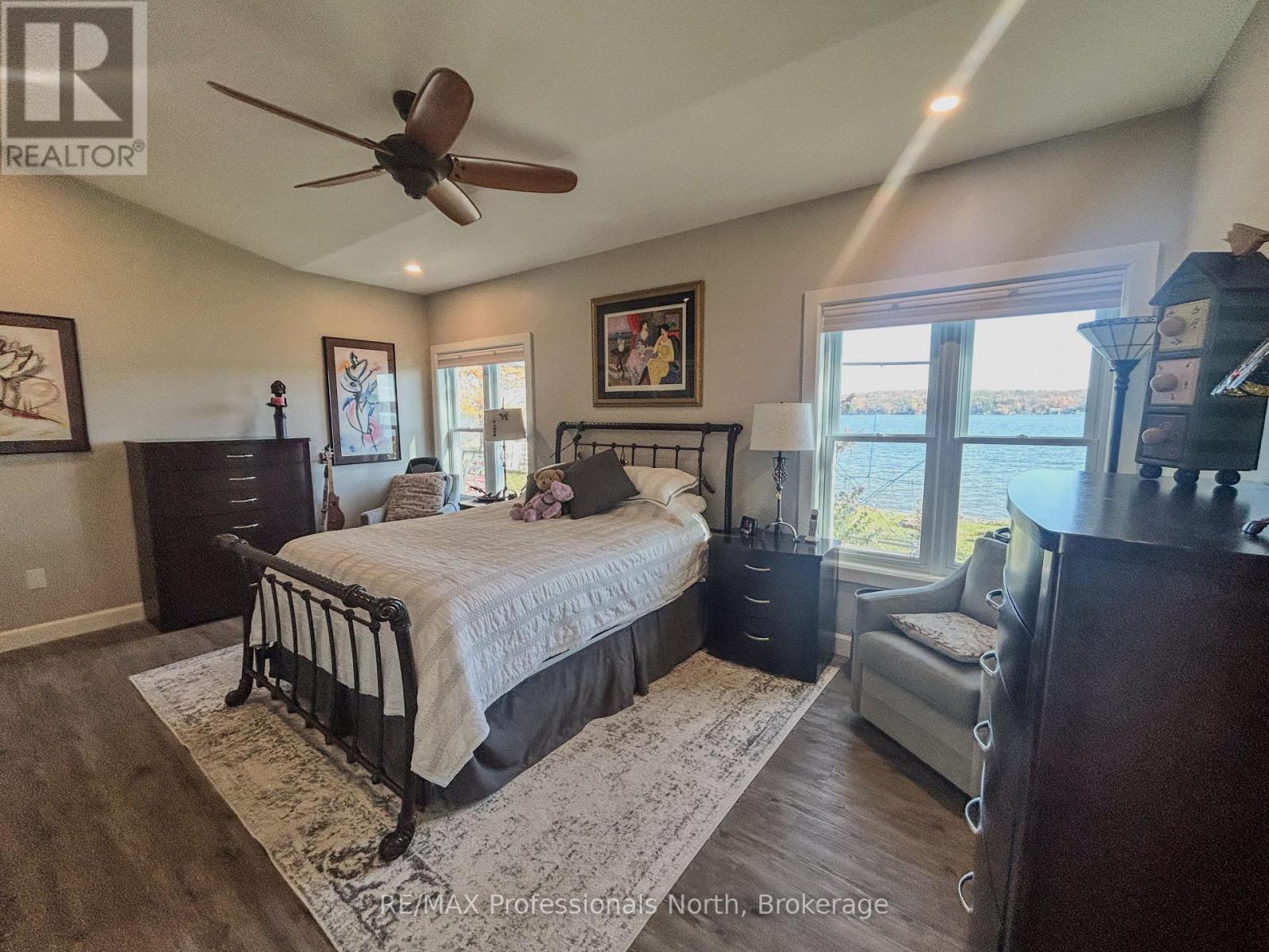 563 Dalhaven Road, Selwyn, Ontario  K9J 6X2 - Photo 18 - X12487098