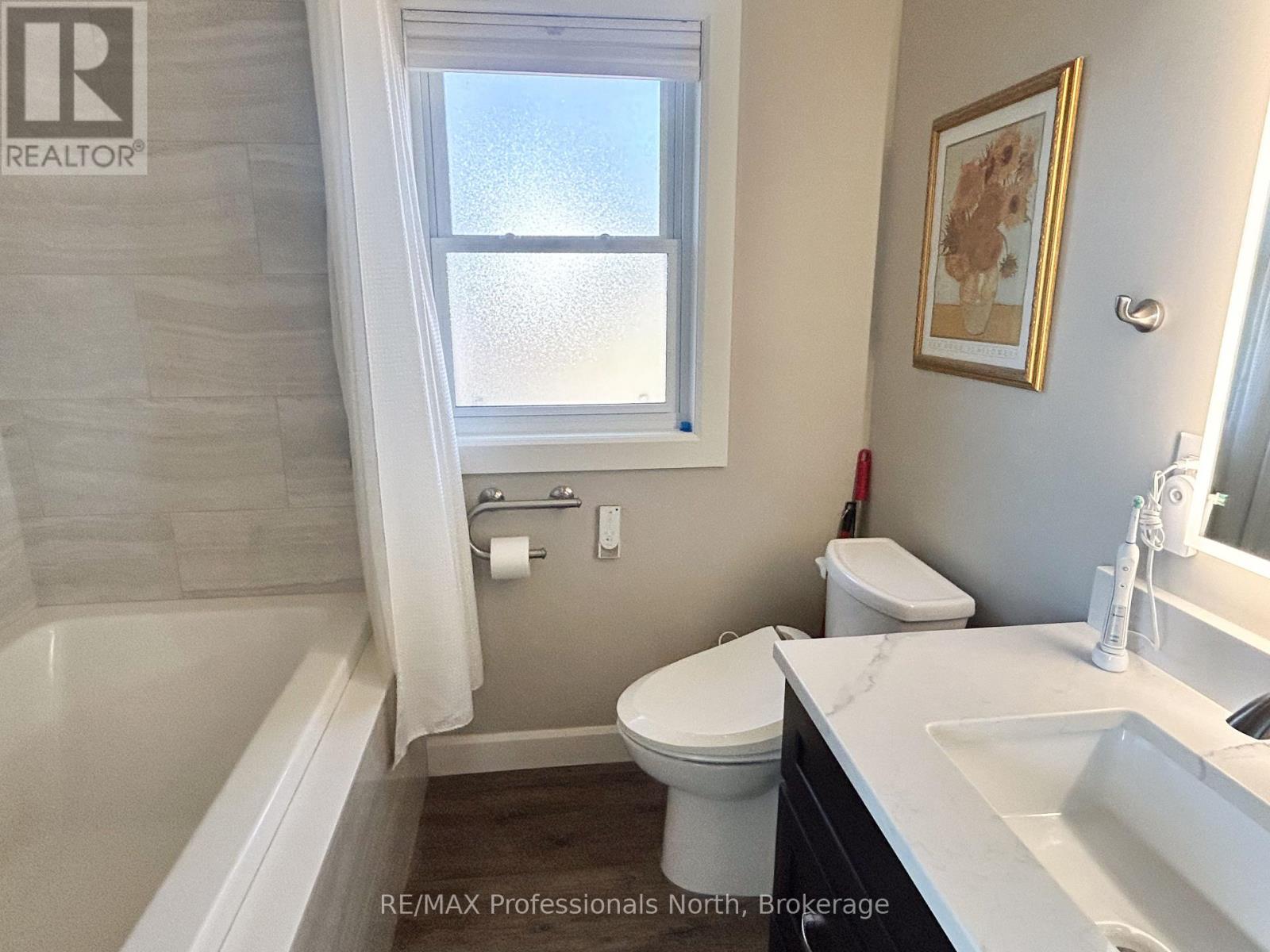 563 Dalhaven Road, Selwyn, Ontario  K9J 6X2 - Photo 25 - X12487098