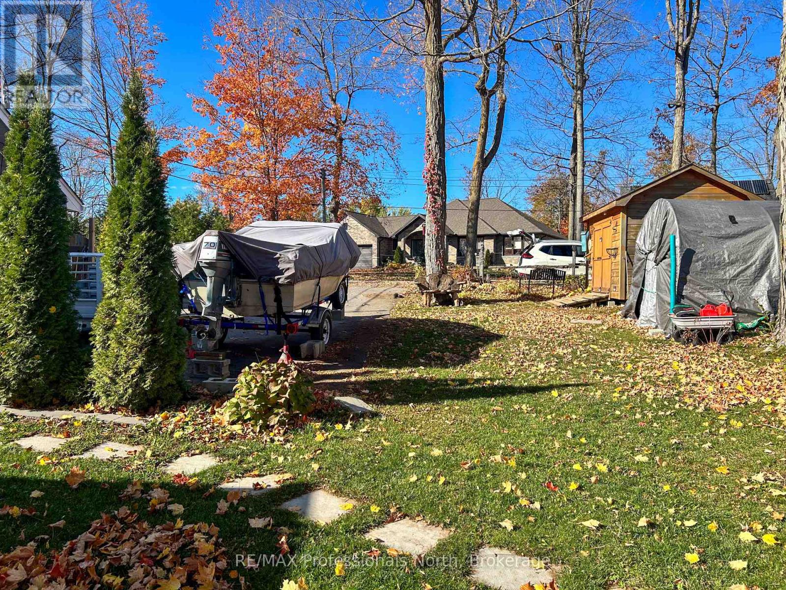 563 Dalhaven Road, Selwyn, Ontario  K9J 6X2 - Photo 48 - X12487098