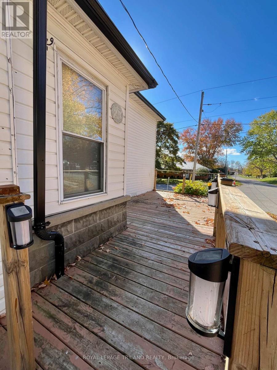 21866 Hagerty Road, Southwest Middlesex, Ontario  N0L 2N0 - Photo 24 - X12487092