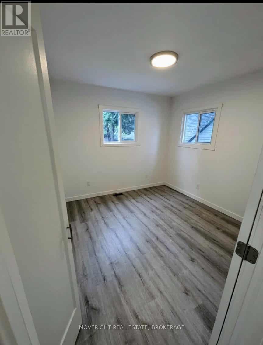 331 Fielden Avenue, Port Colborne (Sugarloaf), Ontario  L3K 4T8 - Photo 35 - X12487099