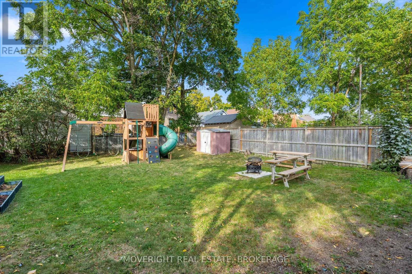 331 Fielden Avenue, Port Colborne (Sugarloaf), Ontario  L3K 4T8 - Photo 42 - X12487099