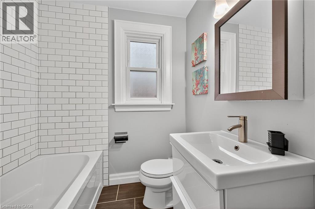 76 Wycliffe Avenue, Hamilton, Ontario  L9A 1E1 - Photo 18 - 40781952