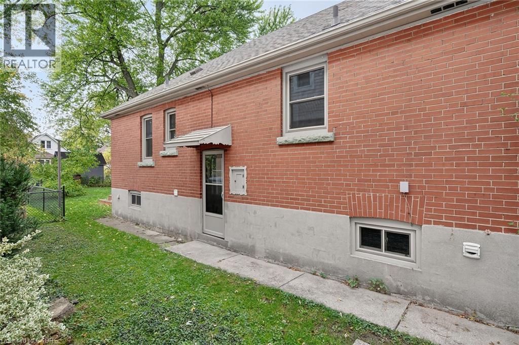 76 Wycliffe Avenue, Hamilton, Ontario  L9A 1E1 - Photo 29 - 40781952