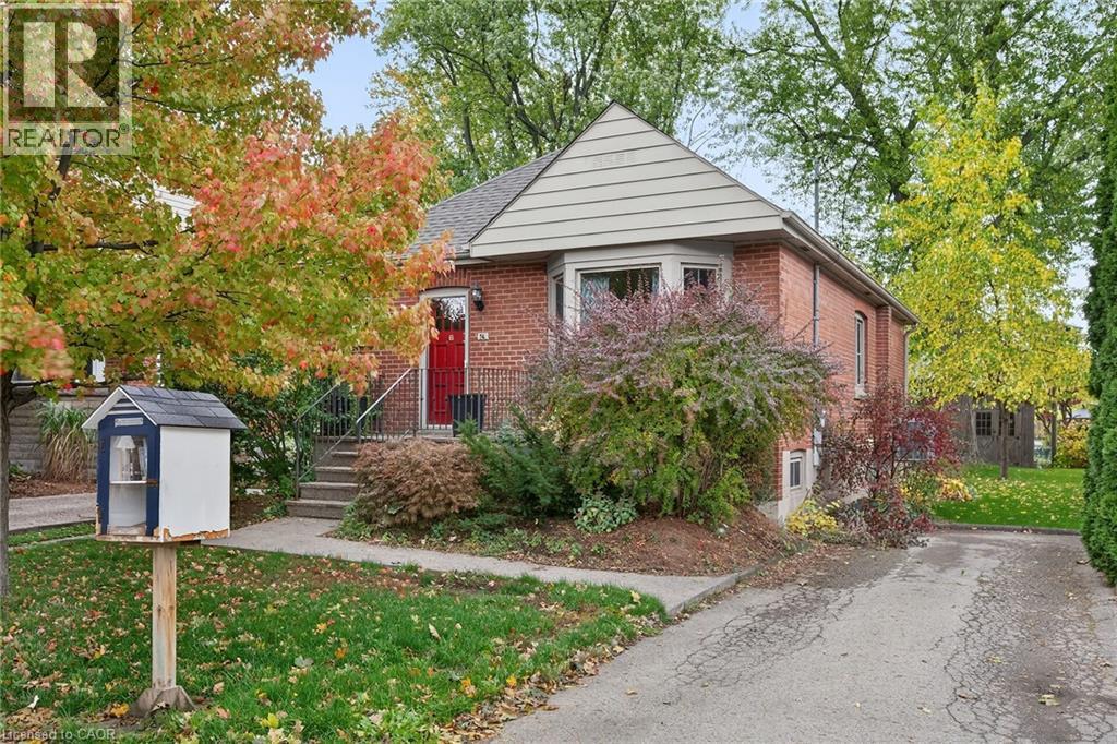 76 Wycliffe Avenue, Hamilton, Ontario  L9A 1E1 - Photo 2 - 40781952