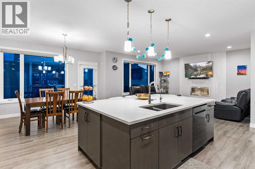 562 Silverado Boulevard Sw, Calgary, Alberta  T2X 3Z2 - Photo 9 - A2253647