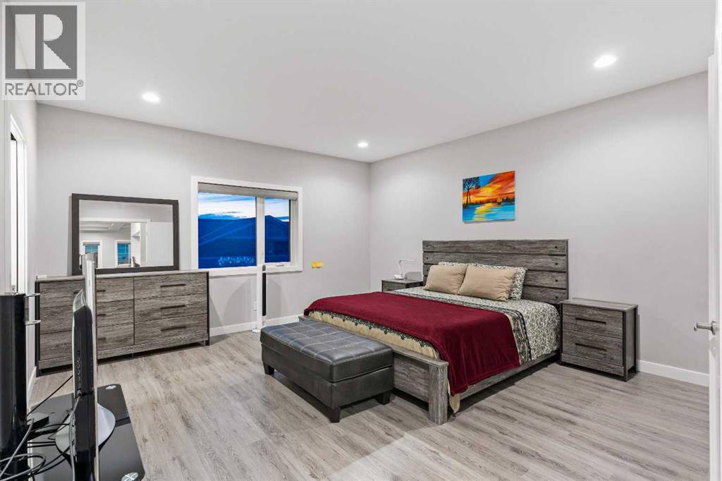 562 Silverado Boulevard Sw, Calgary, Alberta  T2X 3Z2 - Photo 29 - A2253647