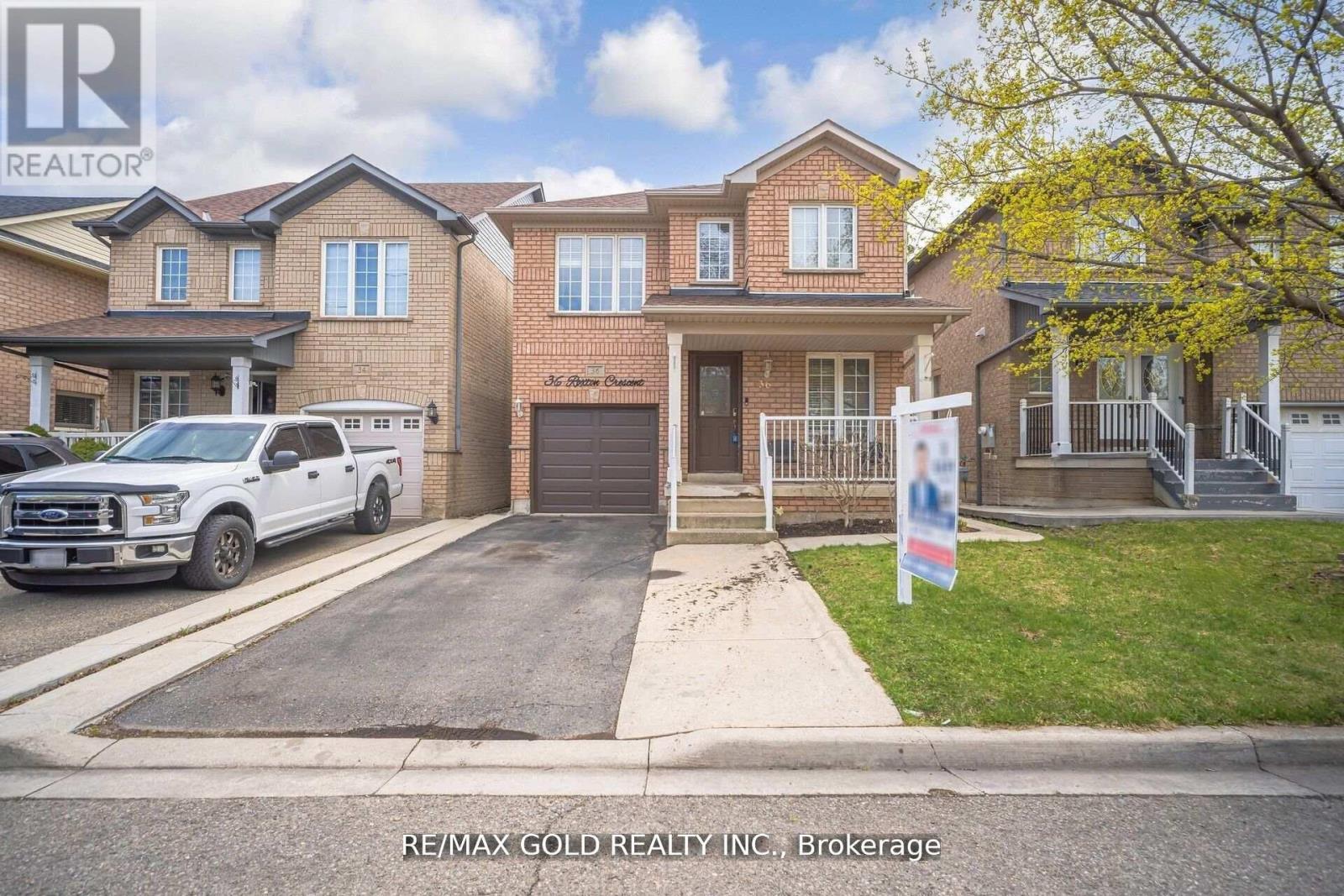 36 Roxton Crescent N, Brampton, Ontario  L7A 2A9 - Photo 1 - W12475106