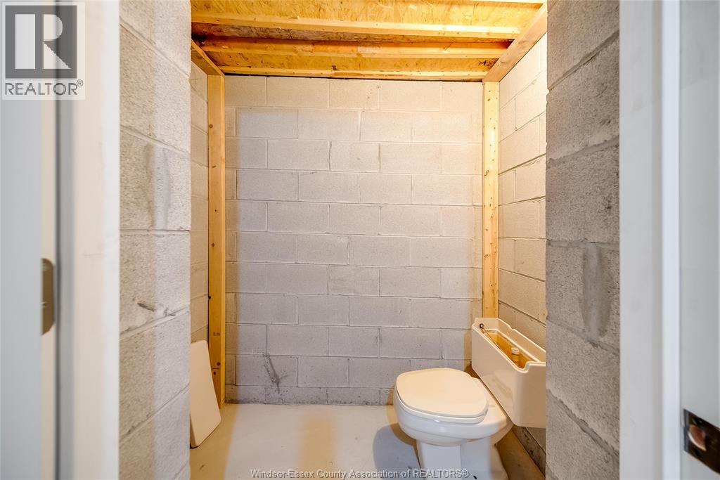 1540 Sprucewood Avenue, Lasalle, Ontario  N9J 1X4 - Photo 32 - 25026921