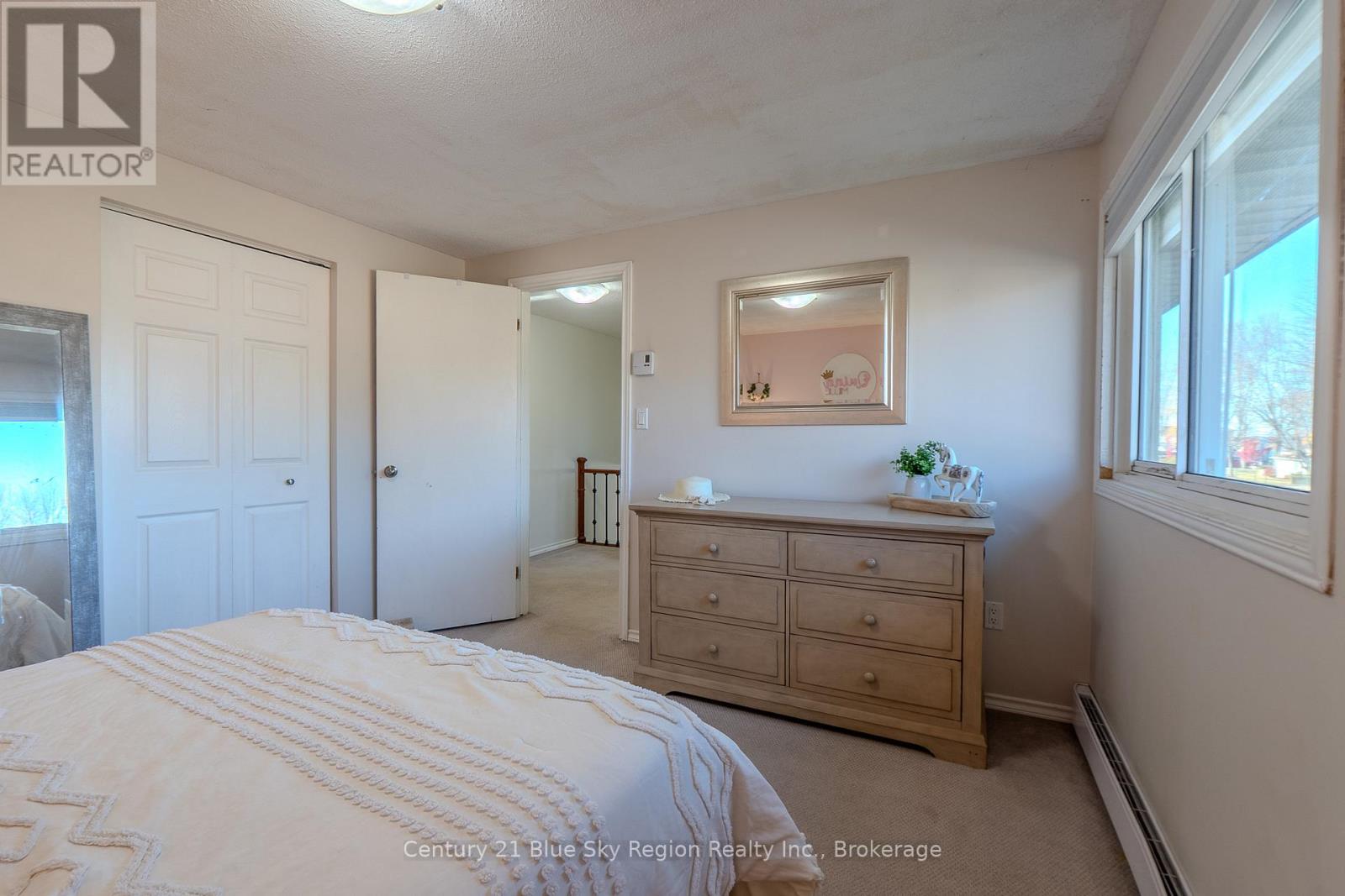 23 Lovell Avenue, North Bay (Ferris), Ontario  P1A 3R7 - Photo 26 - X12487149