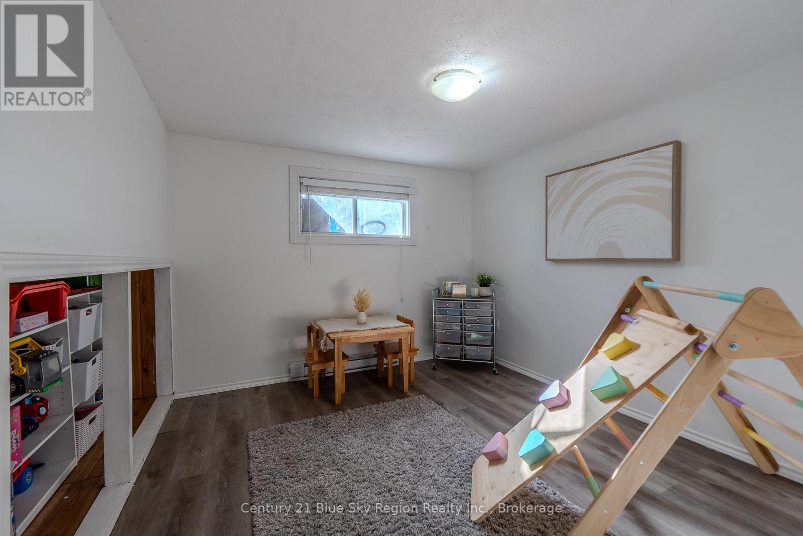 23 Lovell Avenue, North Bay (Ferris), Ontario  P1A 3R7 - Photo 33 - X12487149