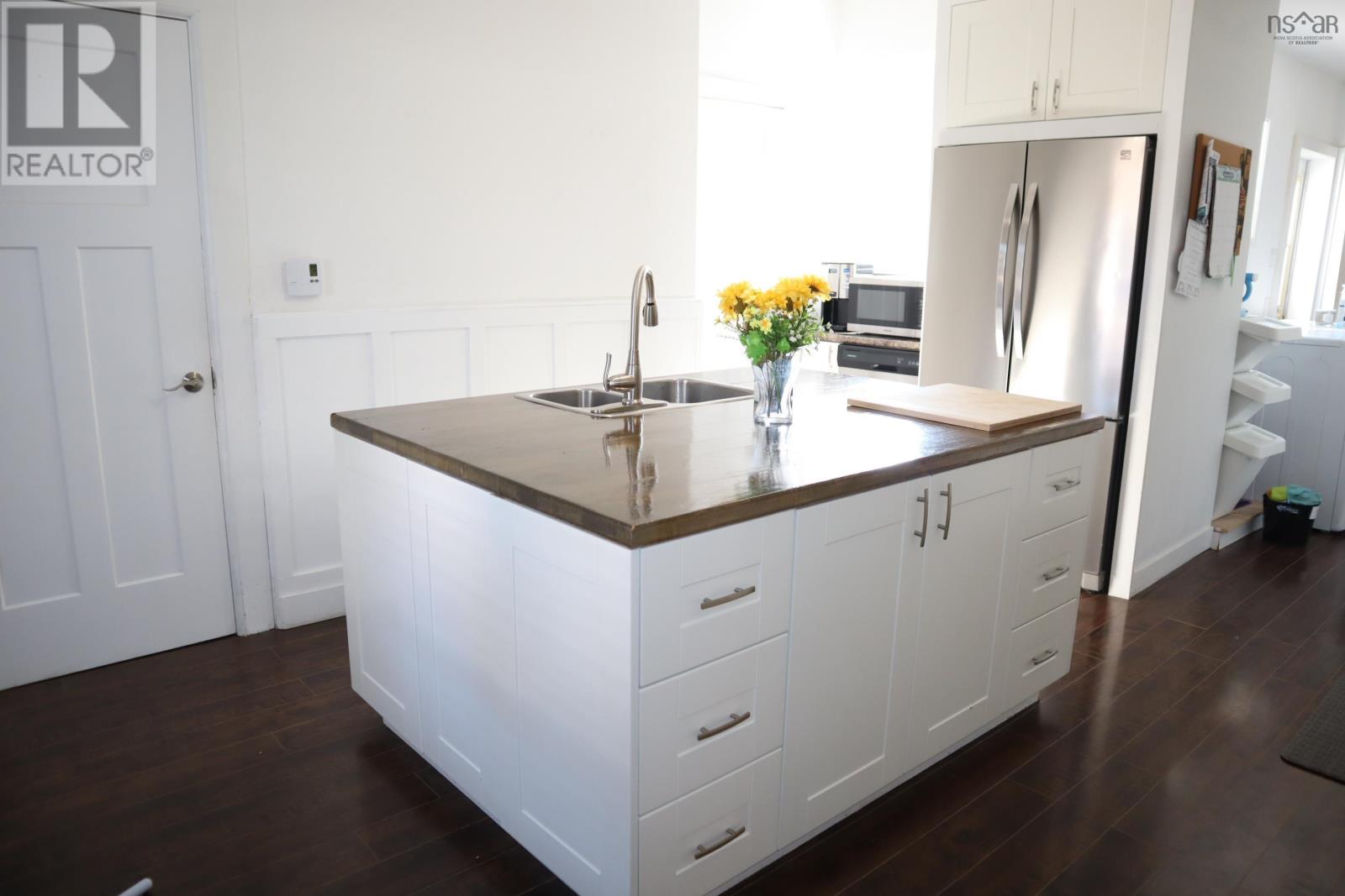 441 Main Street, Liverpool, Nova Scotia  B0T 1K0 - Photo 16 - 202517916