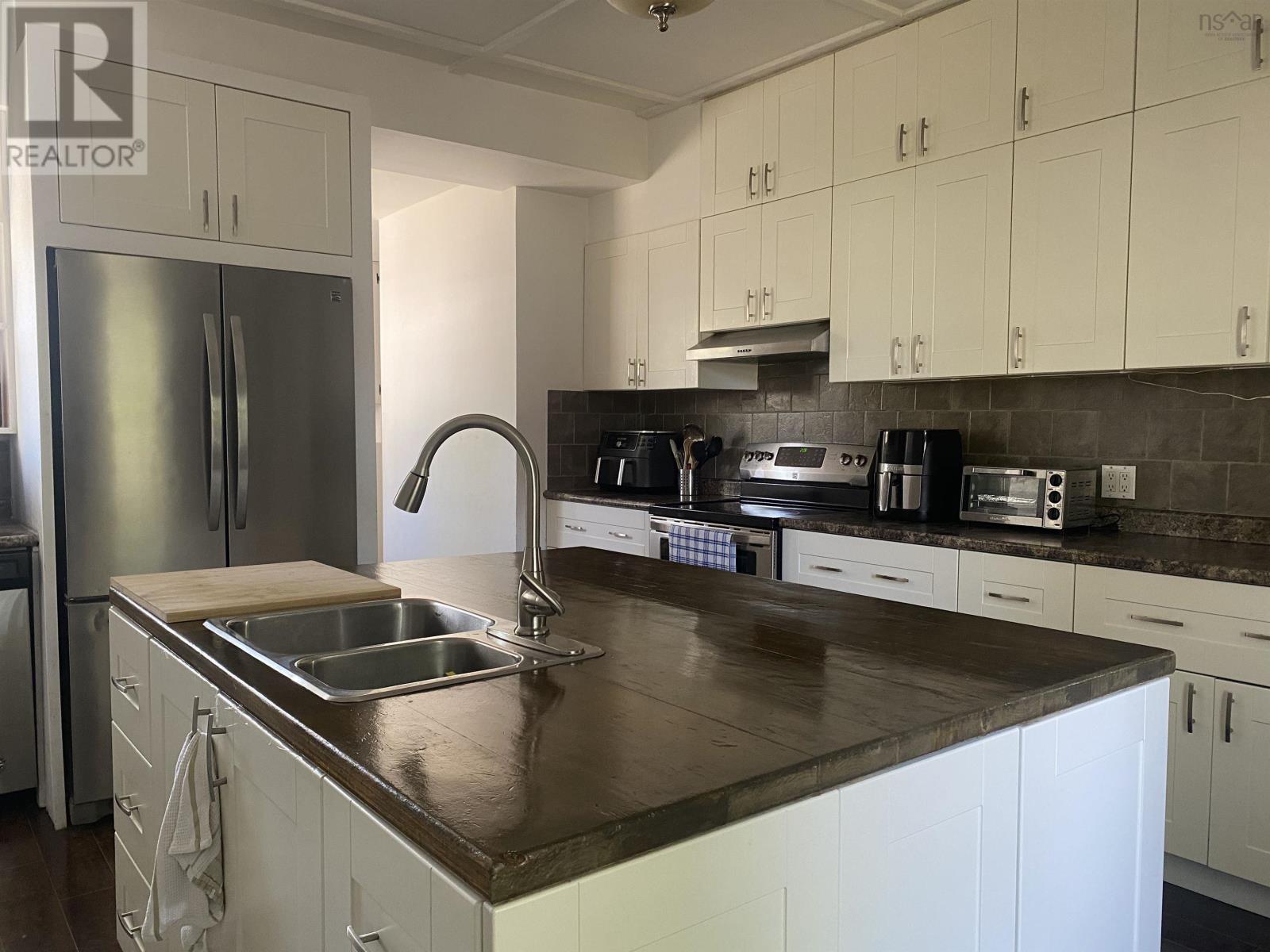 441 Main Street, Liverpool, Nova Scotia  B0T 1K0 - Photo 17 - 202517916