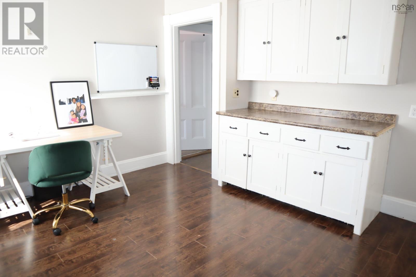 441 Main Street, Liverpool, Nova Scotia  B0T 1K0 - Photo 31 - 202517916