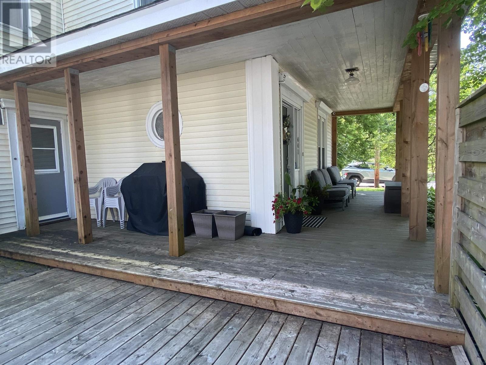 441 Main Street, Liverpool, Nova Scotia  B0T 1K0 - Photo 4 - 202517916