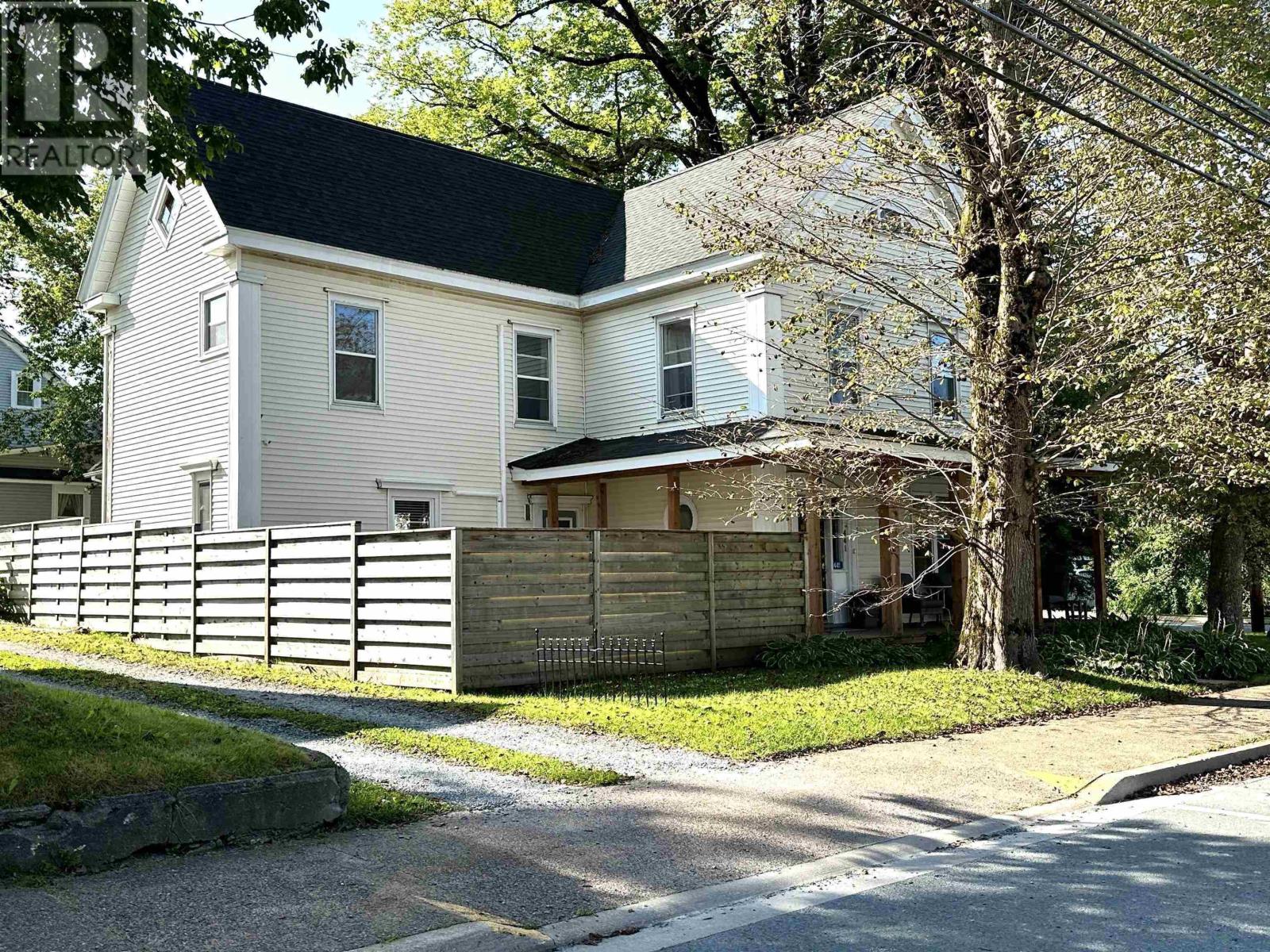 441 Main Street, Liverpool, Nova Scotia  B0T 1K0 - Photo 7 - 202517916