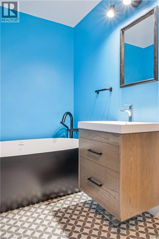 287 Villa Place, Waterloo, Ontario  N2J 3X6 - Photo 32 - 40782329