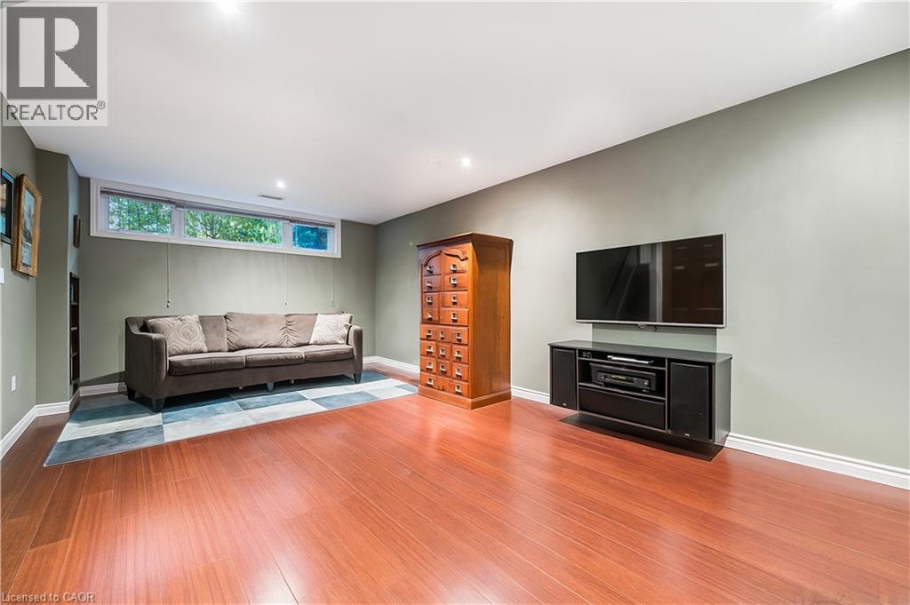 287 Villa Place, Waterloo, Ontario  N2J 3X6 - Photo 34 - 40782329