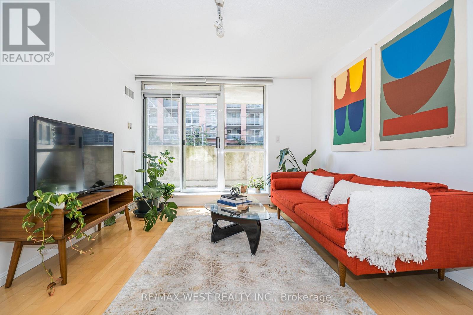 209 - 1000 KING STREET W, Toronto, Ontario