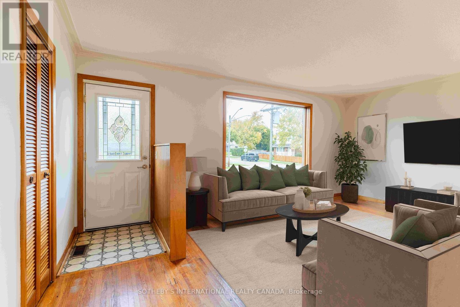 123 Redwater Drive, Toronto, Ontario  M9W 2A3 - Photo 2 - W12487096