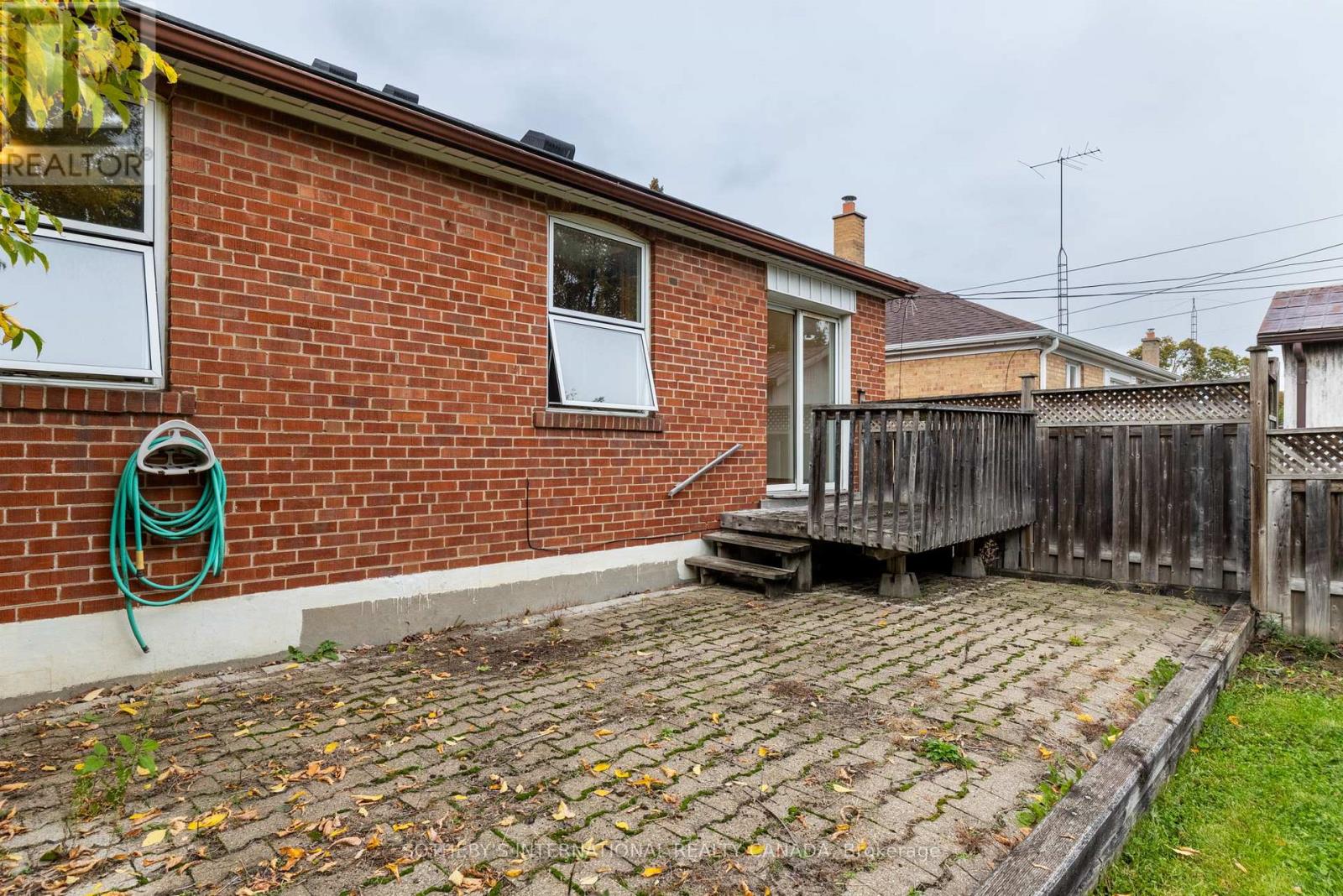 123 Redwater Drive, Toronto, Ontario  M9W 2A3 - Photo 36 - W12487096