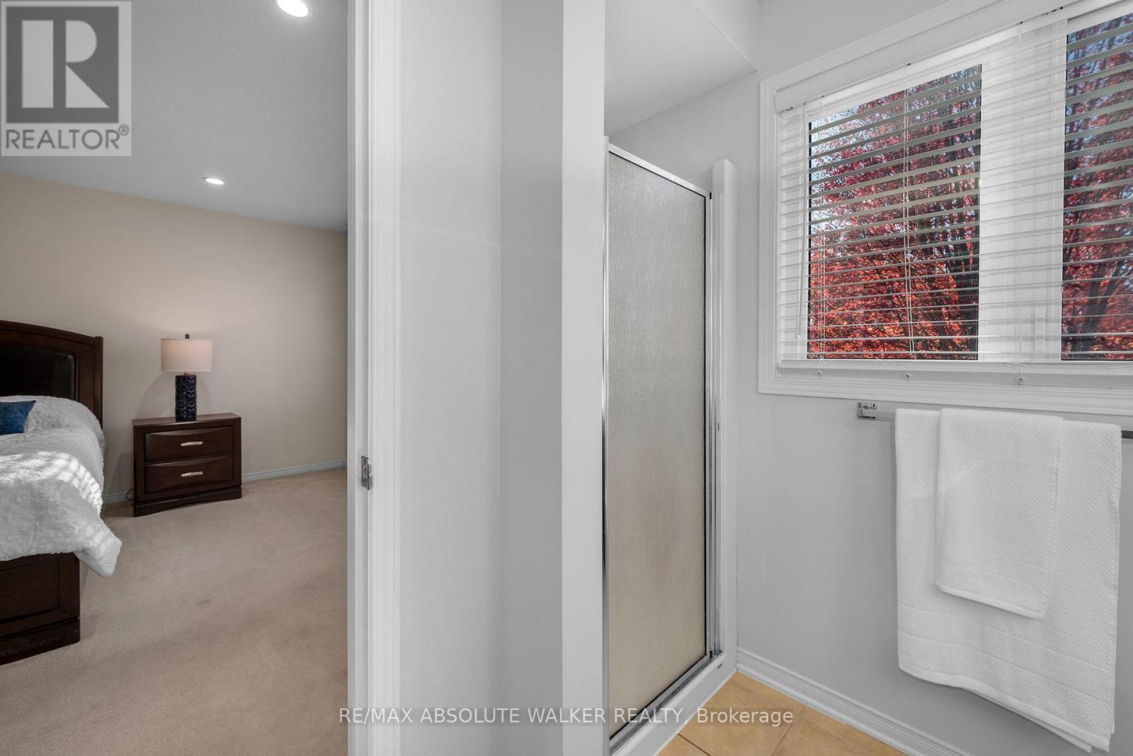 126 Forestcrest Street, Ottawa, Ontario  K1C 7R3 - Photo 24 - X12487113