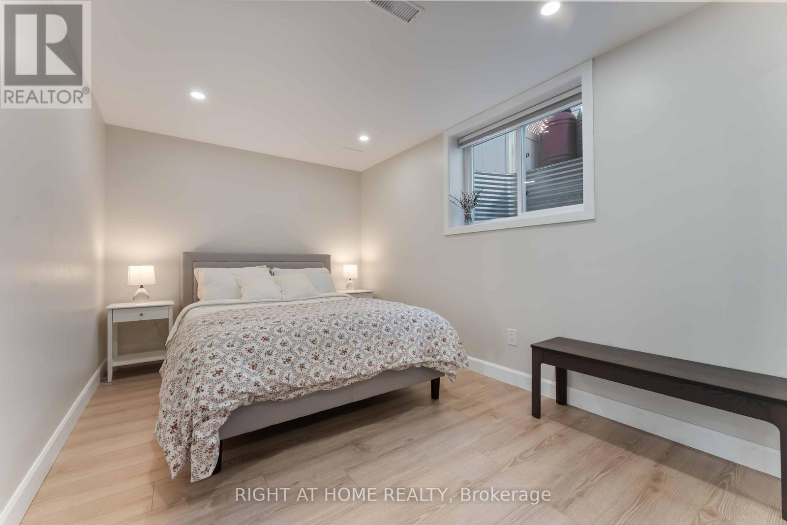 316 Maxwell Bridge Road, Ottawa, Ontario  K2W 0A5 - Photo 33 - X12487144