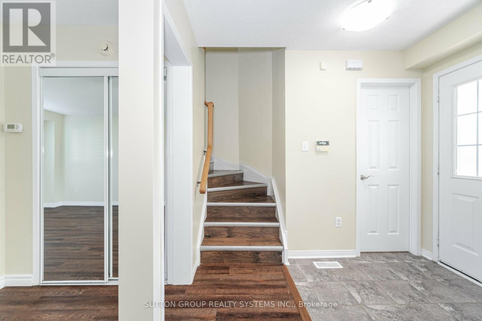 Upper - 148 Osborn Avenue, Brantford, Ontario  N3T 6S1 - Photo 9 - X12487100