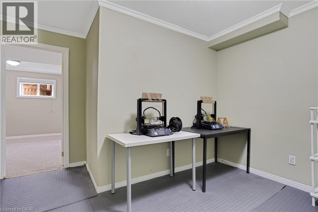 175 Stirling Macgregor Drive, Cambridge, Ontario  N1S 4Z8 - Photo 34 - 40783982