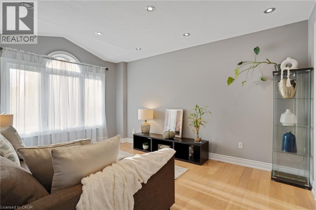 175 Stirling Macgregor Drive, Cambridge, Ontario  N1S 4Z8 - Photo 5 - 40783982