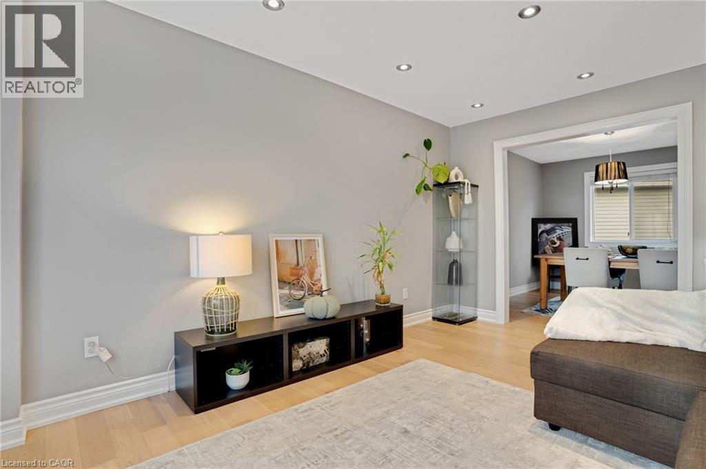 175 Stirling Macgregor Drive, Cambridge, Ontario  N1S 4Z8 - Photo 8 - 40783982