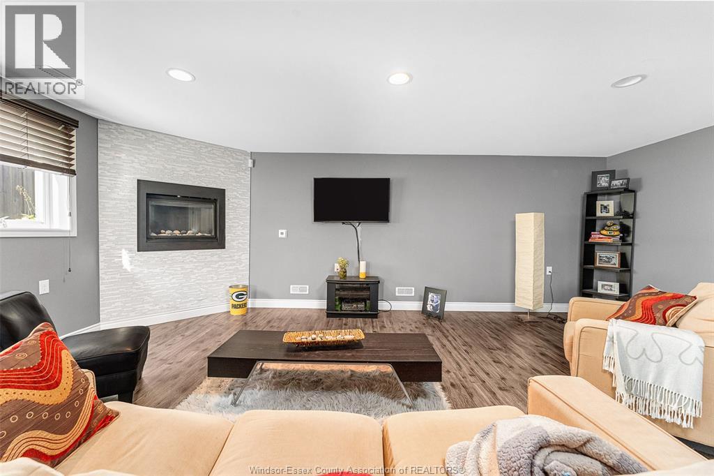 535 Dunn Avenue, Lasalle, Ontario  N9J 0A4 - Photo 26 - 25027438