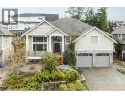 1245 Rockhampton Close Bear Mountain