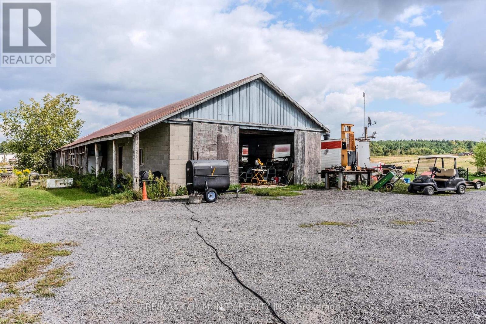 754 Porter Road, Kawartha Lakes, Ontario  L0A 1K0 - Photo 22 - X12405917