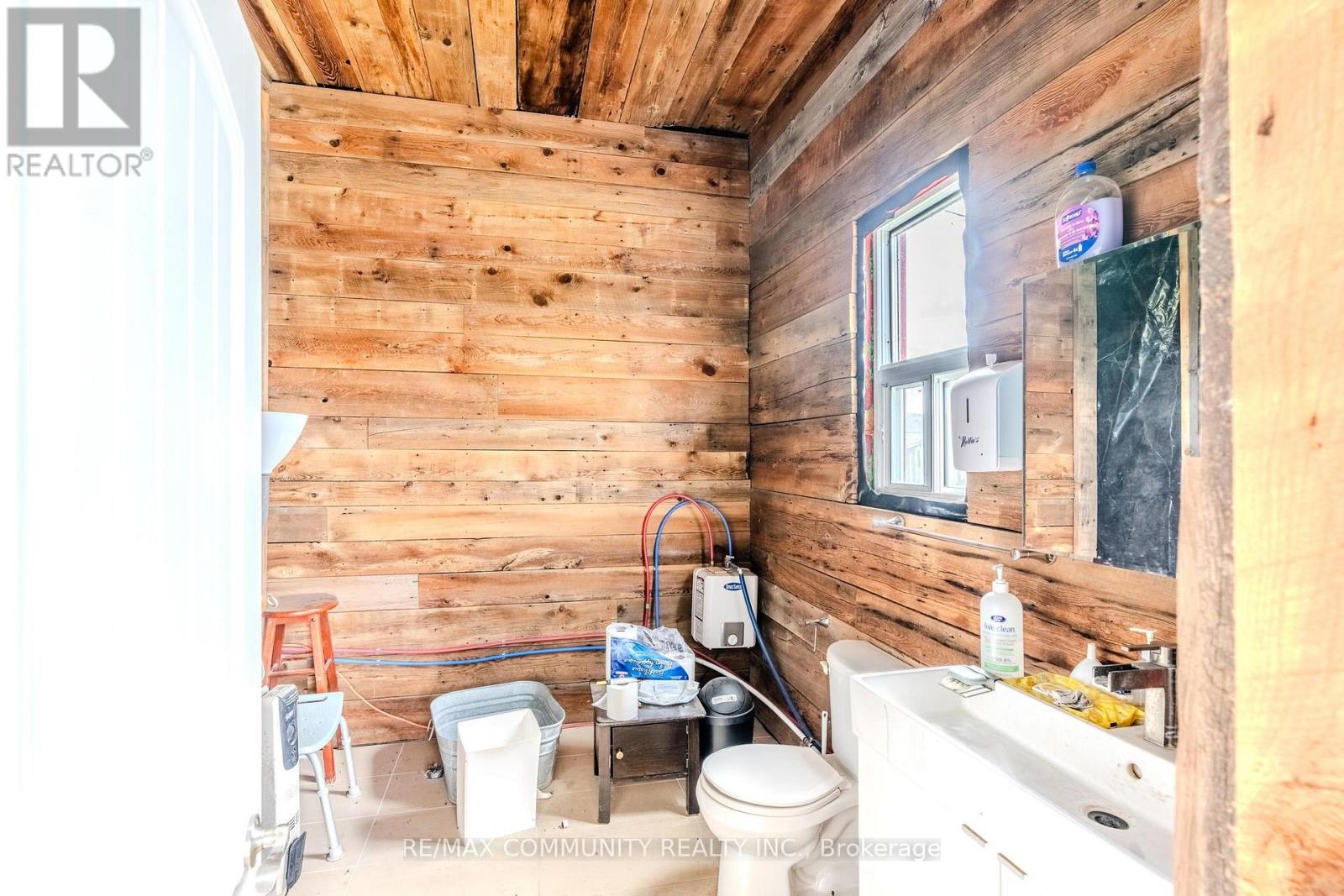 754 Porter Road, Kawartha Lakes, Ontario  L0A 1K0 - Photo 25 - X12405917